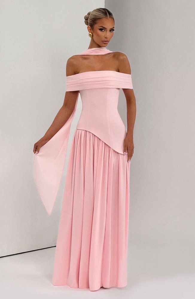 Delilah ( Blush )