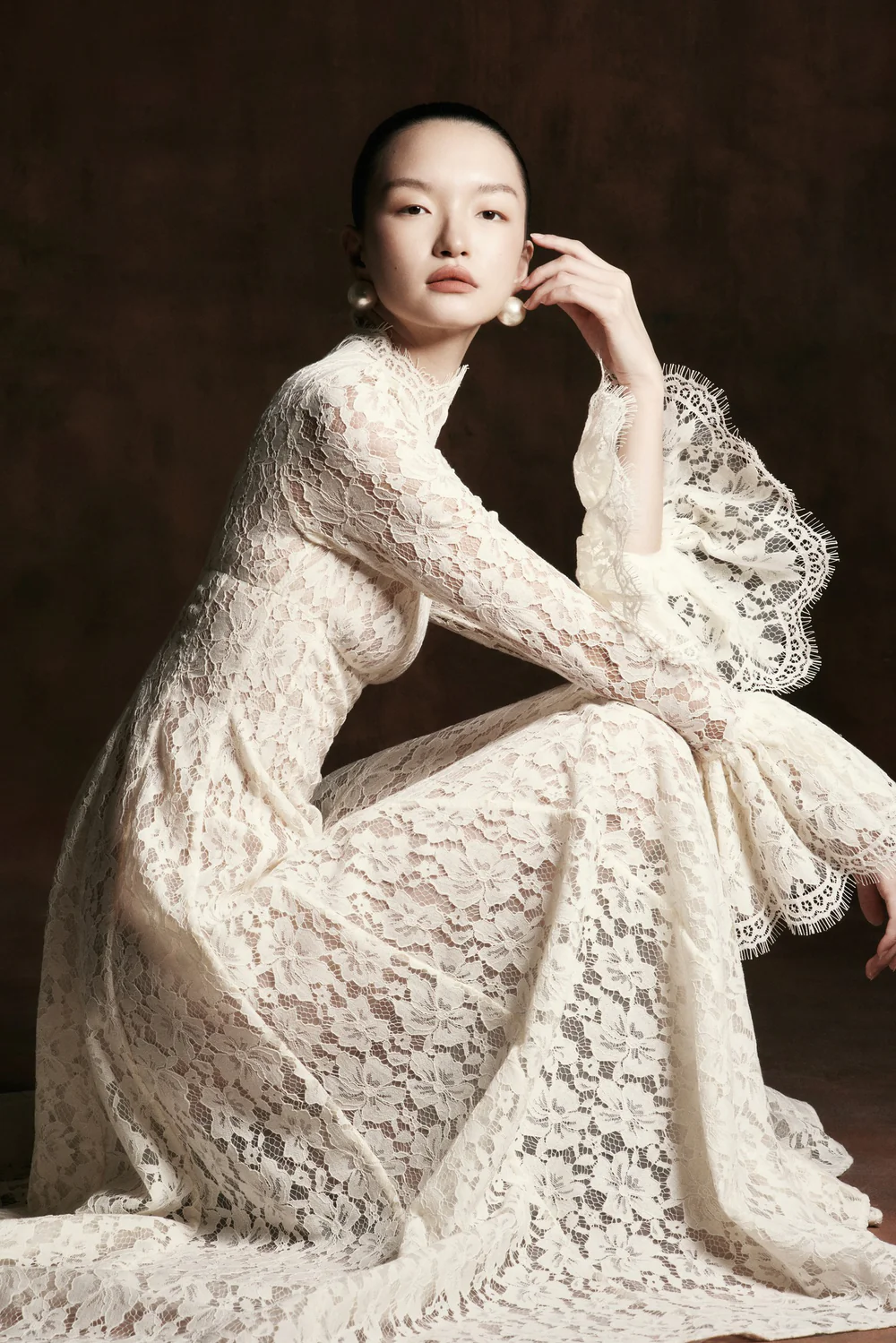 Lys Lace