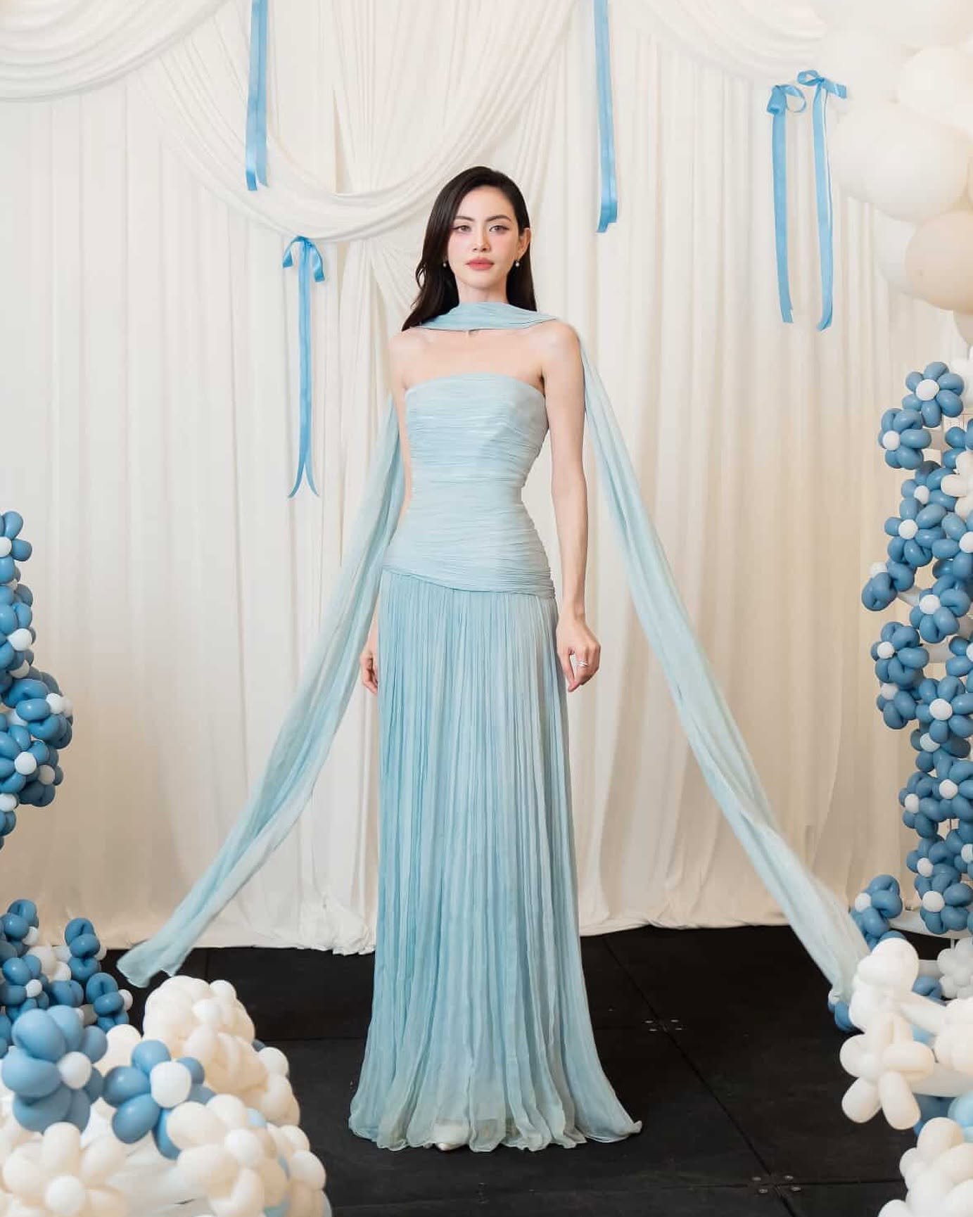 Hand pleated silk chiffon corset gown